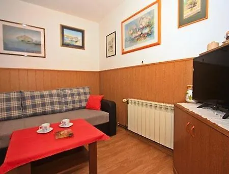 Appartement Apartman Rina Supetar