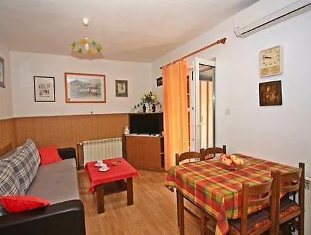 Apartman Rina Appartement Supetar