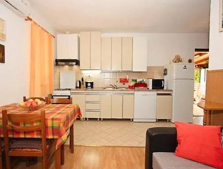Apartman Rina Appartement *