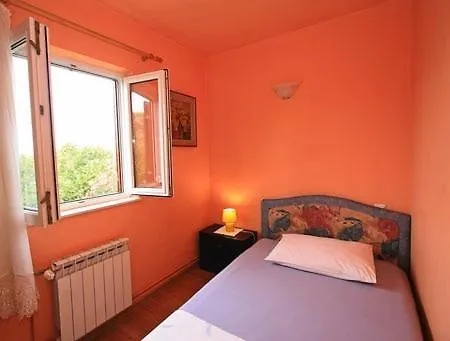 Apartman Rina *